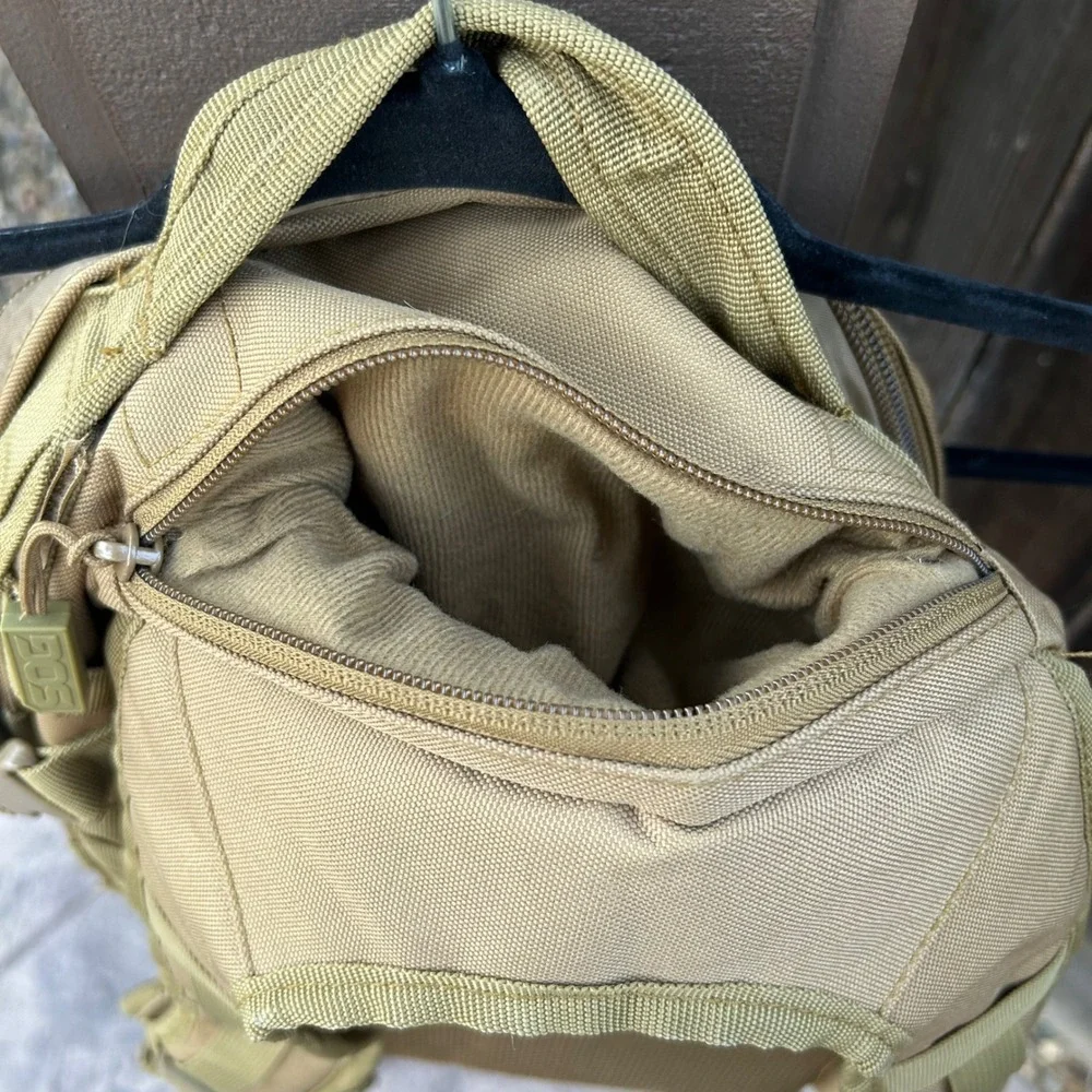 SOG Ninja Tactical Daypack Backpack 24.2L Desert Clay MOLLE YPB001SOG-DCLY